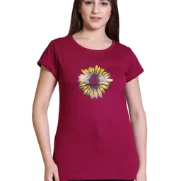 Varenyam Women Typography Raw Edge T-shirt-image-7