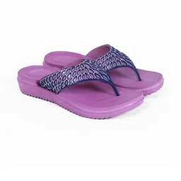 Trending 4 you Women Rubber Thong Flip Flops-picture-30