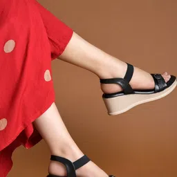 Shoetopia Wedge Sandals with Buckles-picture-32