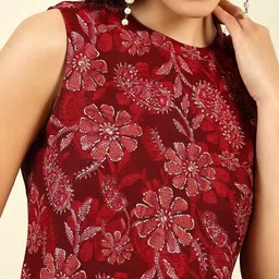 THE FAB FACTORY Women Pack of 2 Floral Print Top image 3