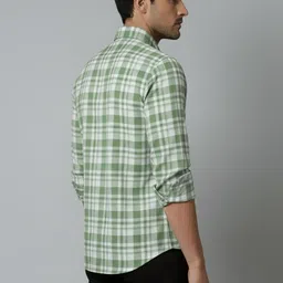 EIGHTEEN UP Men Classic Slim Fit Checked Casual Shirt image 2