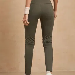 COLOR CAPITAL Women Pack of 4 Skin Fit Antimicrobial Tights image 5