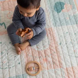 TIDY SLEEP White & Peach-Coloured Ethnic Motifs Mild Winter 210 GSM Single Bed Blanket image 4