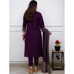 Morang Women Ethnic Motifs Embroidered Regular Thread Work Kurta with Trousers & With Dupatta image 5