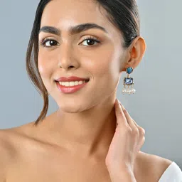 ToniQ Geometric Drop Earrings image 4