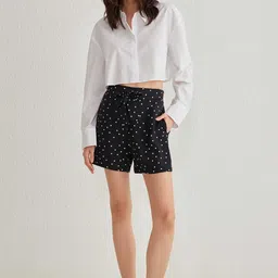 Trendyol Women Polka Dots Printed Regular Fit Shorts-picture-46