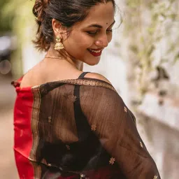 CaniBani Embellished Zari Silk Blend Banarasi Saree image 4