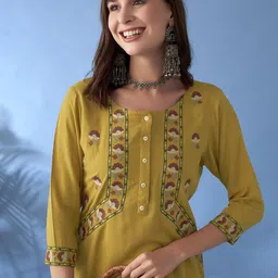 Anouk Embroidered  Top With Trousers Co-Ords image 2