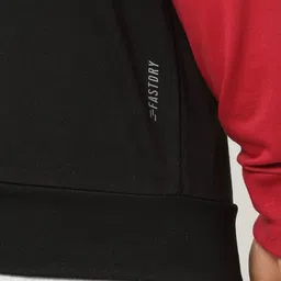 Performax Men Colourblocked Sweatshirt image 5