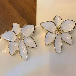 SZN Floral Studs Earrings-picture-37