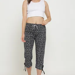 dg star Women Black Capri image 3