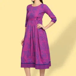 True Shape Floral Printed Fit and Flare Pleated Maternity Dresses image 3