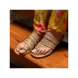 Coral Haze Rangeela Multi-Color Kolhapuris-picture-10