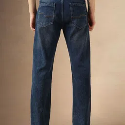 Dennis Lingo Men Relaxed Fit Low Distress Light Fade Jeans image 2