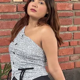 BAESD One Shoulder Top image 3