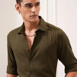 HIGHLANDER Men Slim Fit Opaque Striped Casual Shirt-picture-10