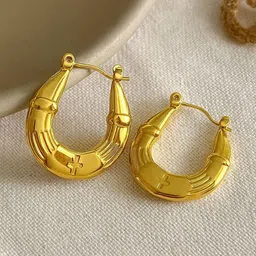 GARNISHA Crescent Shaped Hoop Earrings-picture-24