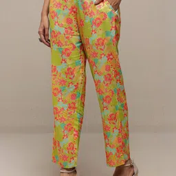 Libas Floral Printed V-Neck Long Tunic With Trousers Co-Ords image 2