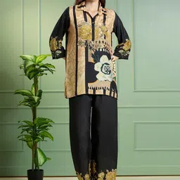 Kaftanize Printed Shirt Collar Tunic & Trousers Co-Ords-picture-34