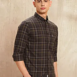 U.S. Polo Assn. Checked Button-Down Collar Roll-Up Sleeves Tailored Fit Cotton Shirt image 2