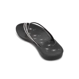 DRACKFOOT Women Textured Open Toe Flats image 5