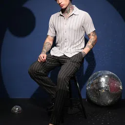 Campus Sutra Men Comfort Casual Shirt image 2