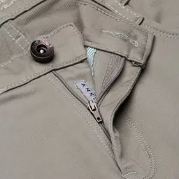 SHOWOFFFF Men Comfort Slim Fit Low-Rise Jeans image 5