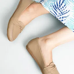 XE Looks Women Bow Details Slip On Loafers-image-40