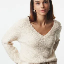 Trendyol Women Boucle V-Neck Pullover-image-95