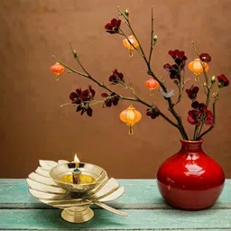 divaura Pack of 2 Small Size 3.5 Cm Metal Brass Pital Paan Shape Leaf Paro Pyali Diya Brass (Pack of 2) Table Diya image 5