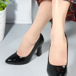 CORSICA Textured Party Kitten Pumps with Laser Cuts image 3