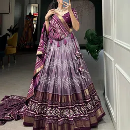 radhvi biz Floral Print Semi Stitched Lehenga Choli-picture-15