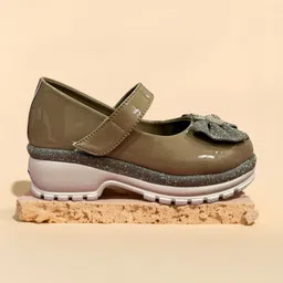 RJ FOOTWEAR Girls Textured Fashion-picture-39