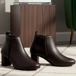 The Roadster Lifestyle Co. Women Textured Round Toe Block-Heeled Regular Boots-picture-13