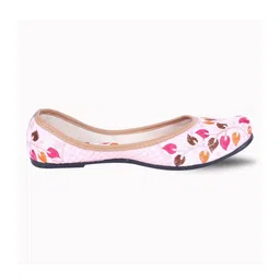 DFR Women Embellished Mojaris Flats image 5