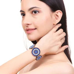 VIVAZS Women Cuff Bracelet image 5