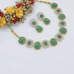 Women Click Gold-Plated Artificial Stone-Studded Jewellery Set-picture-26