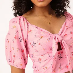 DressBerry Girly Glam Floral Printed Bow Detailed Fitted Crop Top image 3