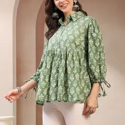 KALINI Green Floral Printed Cotton Top image 3