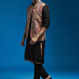 VASTRAMAY Mandarin Collar Straight Kurta With Pyjama And Thread Work Nehru Jacket image 5