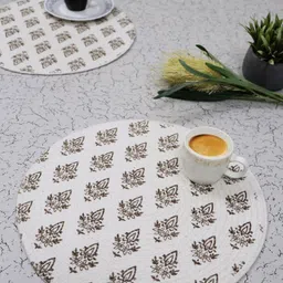 BELLA TRUE 6Pcs White & Grey Printed Cotton Round Table Placemats image 2