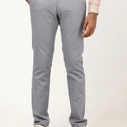 Indian Terrain Men Solid Slim Fit Mid-Rise Regular Trousers-image-62