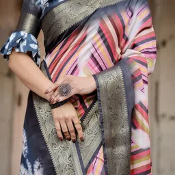 ALMAARI FASHION Zari Pure Silk Banarasi Saree image 3