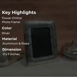 THE HOME CO. Silver-Toned Metal Table Photo Frame image 2