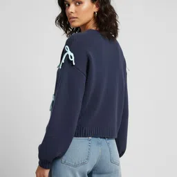glitchez Oversized Pullover with Bow Embroidered Detail image 3