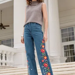 Style Island Women Cheryl Embroidered Relaxed Fit High-Rise Cotton Jeans-image-68