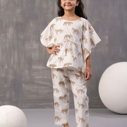 SANSKRUTIHOMES Girls Printed Night suit-picture-42