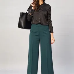 FNOCKS Women Relaxed Straight Leg High-Rise Pleated Parallel Trousers-image-4