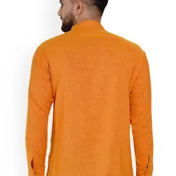 VEERA PARIDHAAN Band Collar Straight Short Kurta image 4