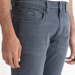 RARE RABBIT Men Colmer Slim Fit Mid-Rise Stretchable Jeans image 4